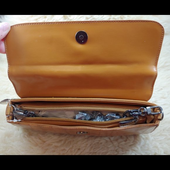 MODA SPANA Eel Skin Clutch/Purse, Tan - Picture 6 of 16